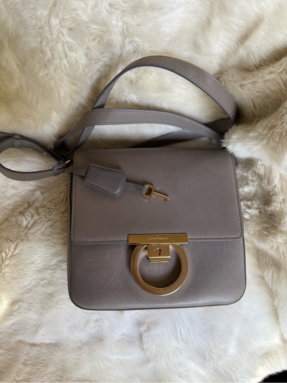 Authentic Leather urban gray calf SALVATORE
FERRAGAMO shoulder bag